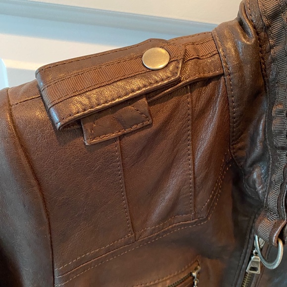 Danier Brown Leather Jacket - Picture 4 of 7